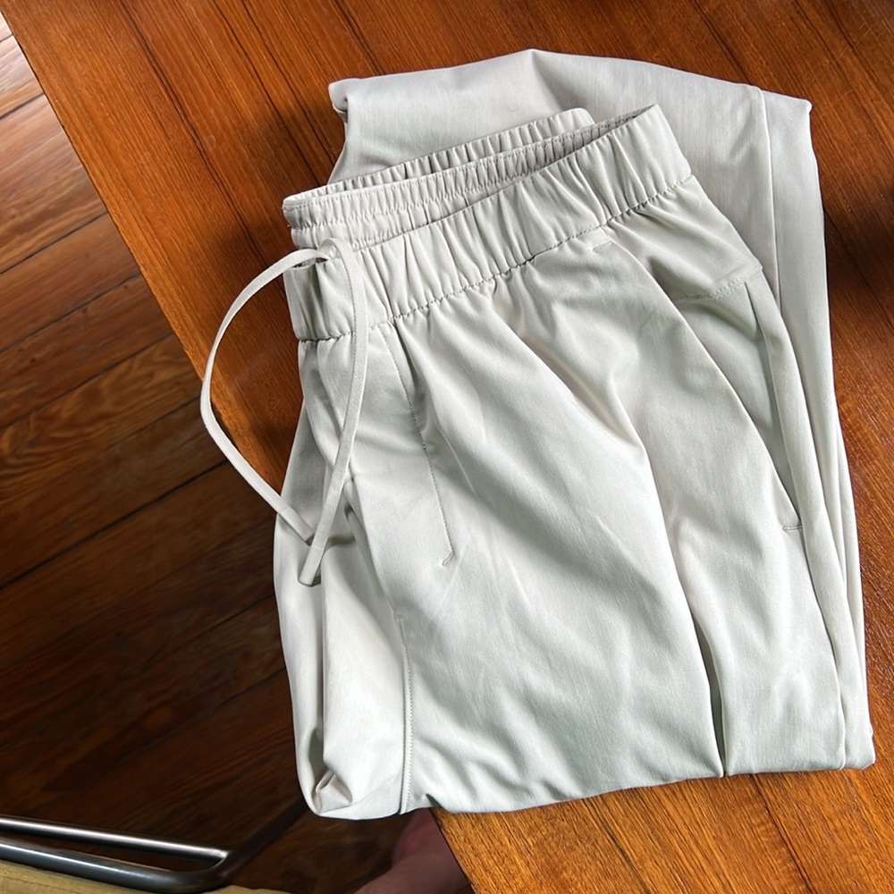LULULEMON Men's ABC Warpstreme Pull-On Pant (Medium) - Spring